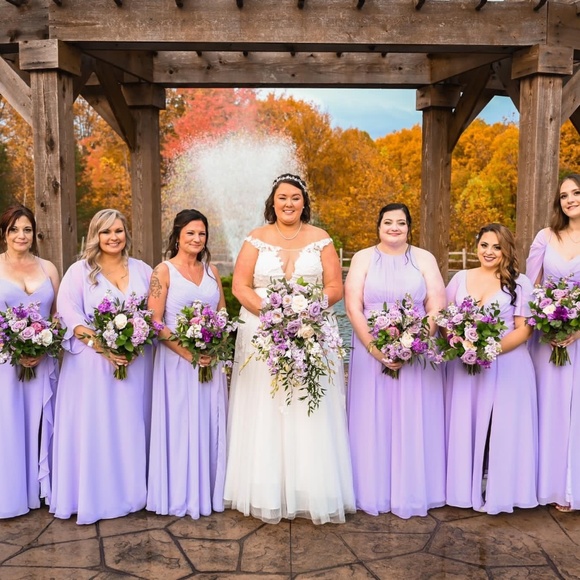 Wedding Dress - Picture 11 of 11